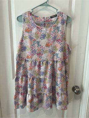 Hemish U.S.A top size large